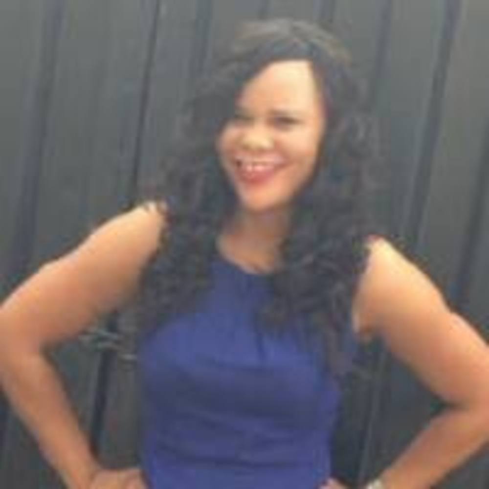 Meet your Posher, Toyin